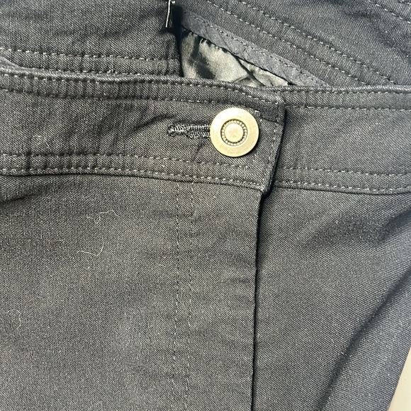 Style & Co Capri Pants - Picture 7 of 8